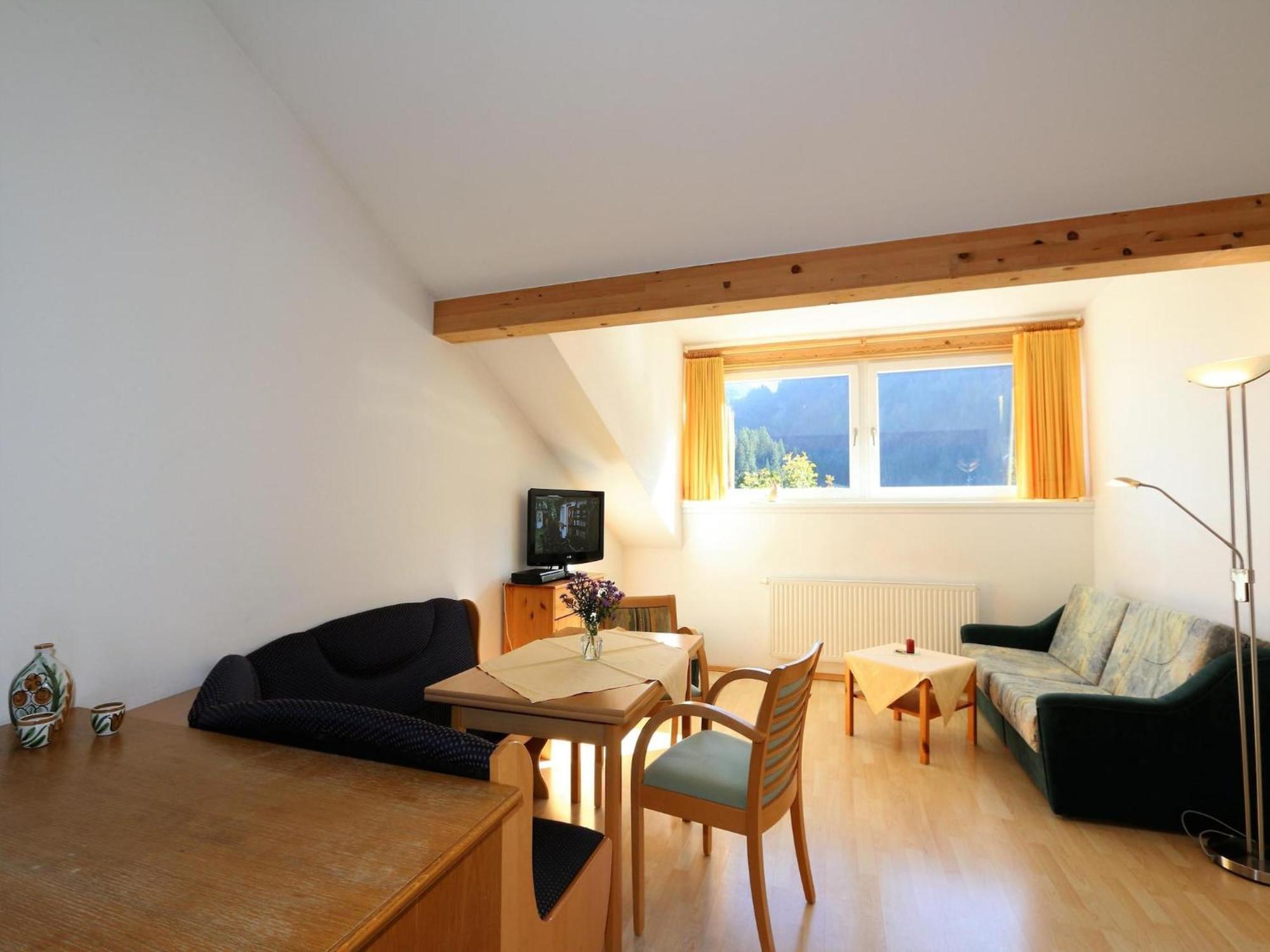 Apartment In Bichlbach With Parking Space المظهر الخارجي الصورة