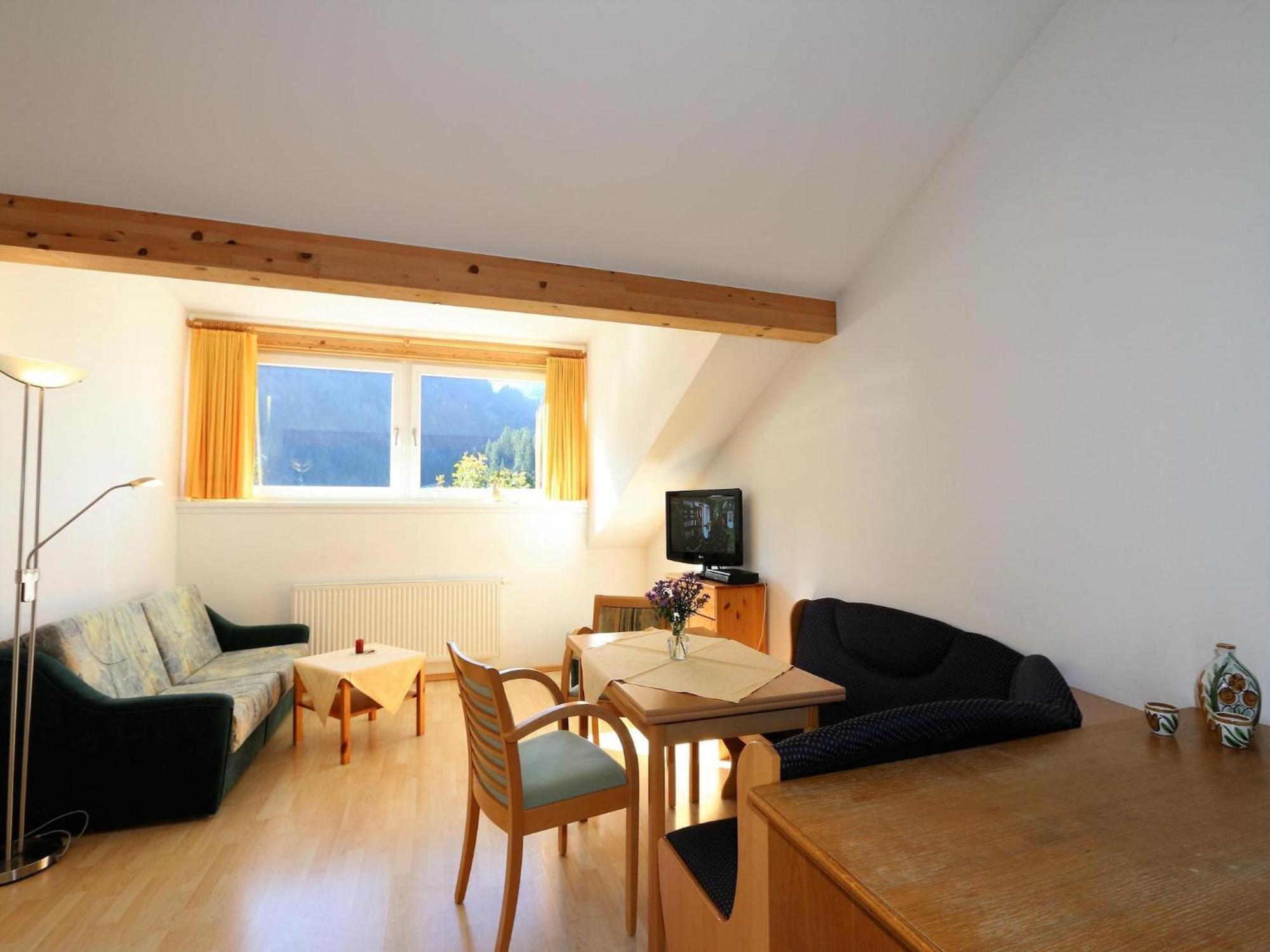 Apartment In Bichlbach With Parking Space المظهر الخارجي الصورة