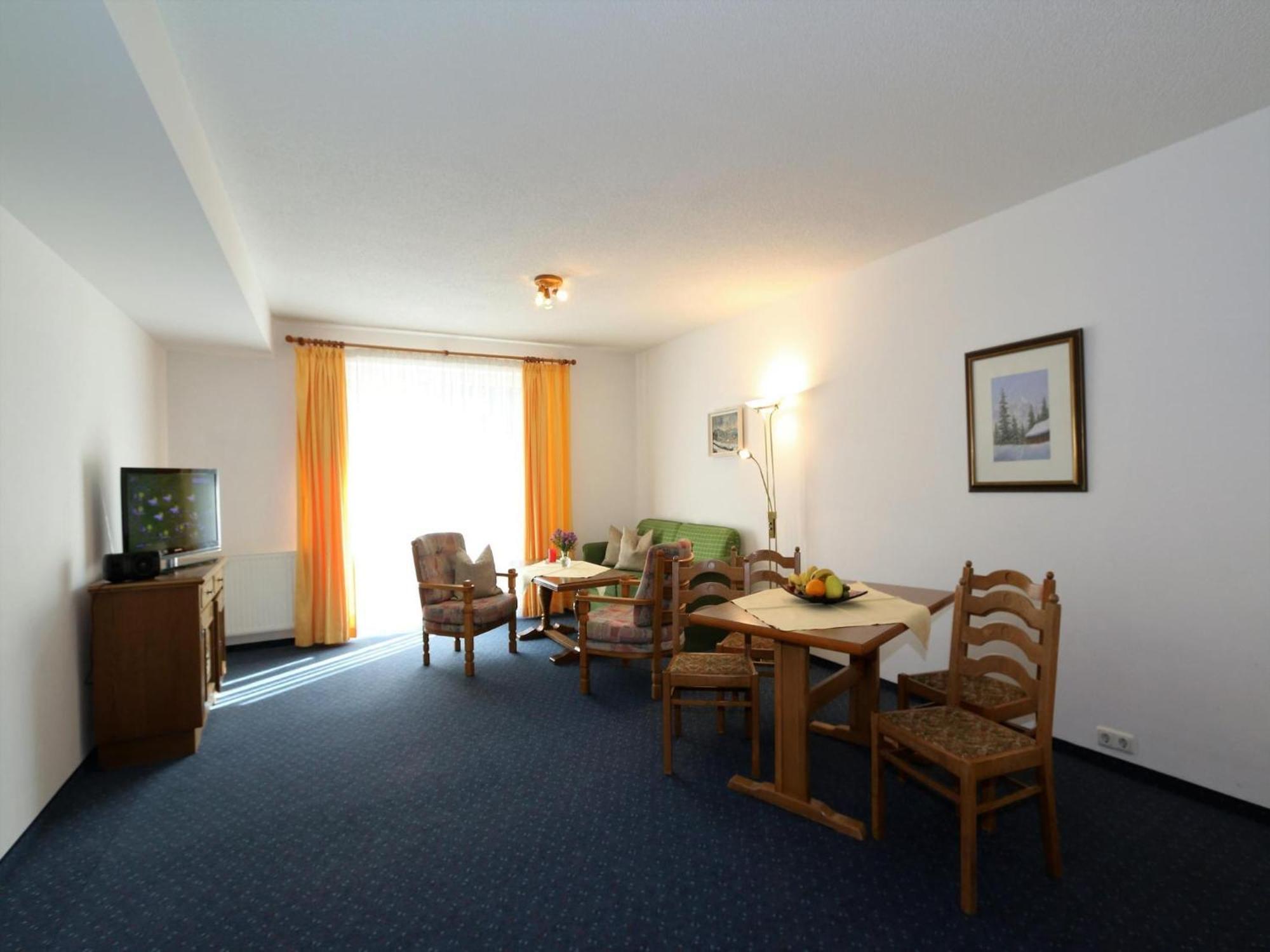Apartment In Bichlbach With Parking Space المظهر الخارجي الصورة